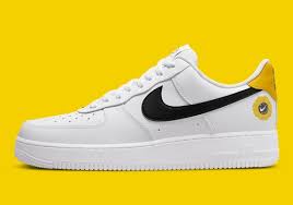 3 Sepatu Sneaker Putih Pria Terbaik 3 Rekomendasi for