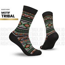 2 Kaos Kaki Motif untuk Pria Terbaik 2 Rekomendasi bati