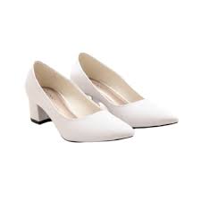 2 Sepatu Putih untuk Wanita Terbaik 2 Rekomendasi kol