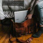 3 Tas Laptop untuk Wanita Terbaik 4 Rekomendasi andrew neel Kqc mLtLQls unsplash