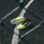 2 Sepatu Futsal Anak Terbaik 4 Rekomendasi fachry zella devandra 3sV HuCgy70 unsplash