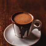 3 Susu Cokelat Terbaik 5 Rekomendasi giancarlo duarte RtHw0PWCLhw unsplash1