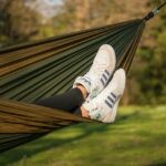 3 Merk Sepatu Sneakers (Kets) Pria Terbaik 4 Rekomendasi haengematteorg hammock 2239788 640