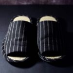 2 Sandal Rumah Terbaik 4 Rekomendasi hitomi bremmer Y4vI JSvWqw unsplash