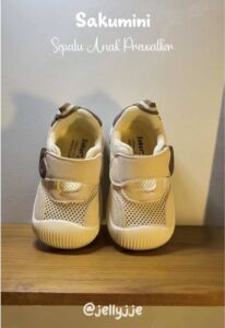 2 Sandal Bayi untuk Belajar Jalan Terbaik 2 Rekomendasi saku
