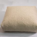 3 Bantal Duduk untuk Memperbaiki Bentuk Pinggul Terbaik 4 Rekomendasi collab media JFXjBe84 YY unsplash