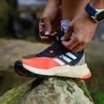 3 Sepatu adidas Running Terbaik 7 Rekomendasi deon collison Rk62VPlcZqw unsplash