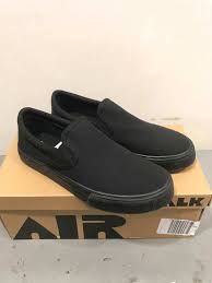 2 Sepatu Merk Airwalk untuk Pria Terbaik 2 Rekomendasi walk